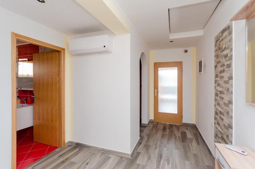 Apartments Rajka Lopar Exterior foto